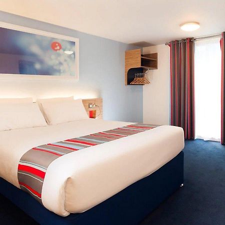 Travelodge Darlington Exterior photo